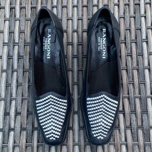 RANGONI FIRENZI Navy Blue Leather Pumps With Navy And White Woven Vamp